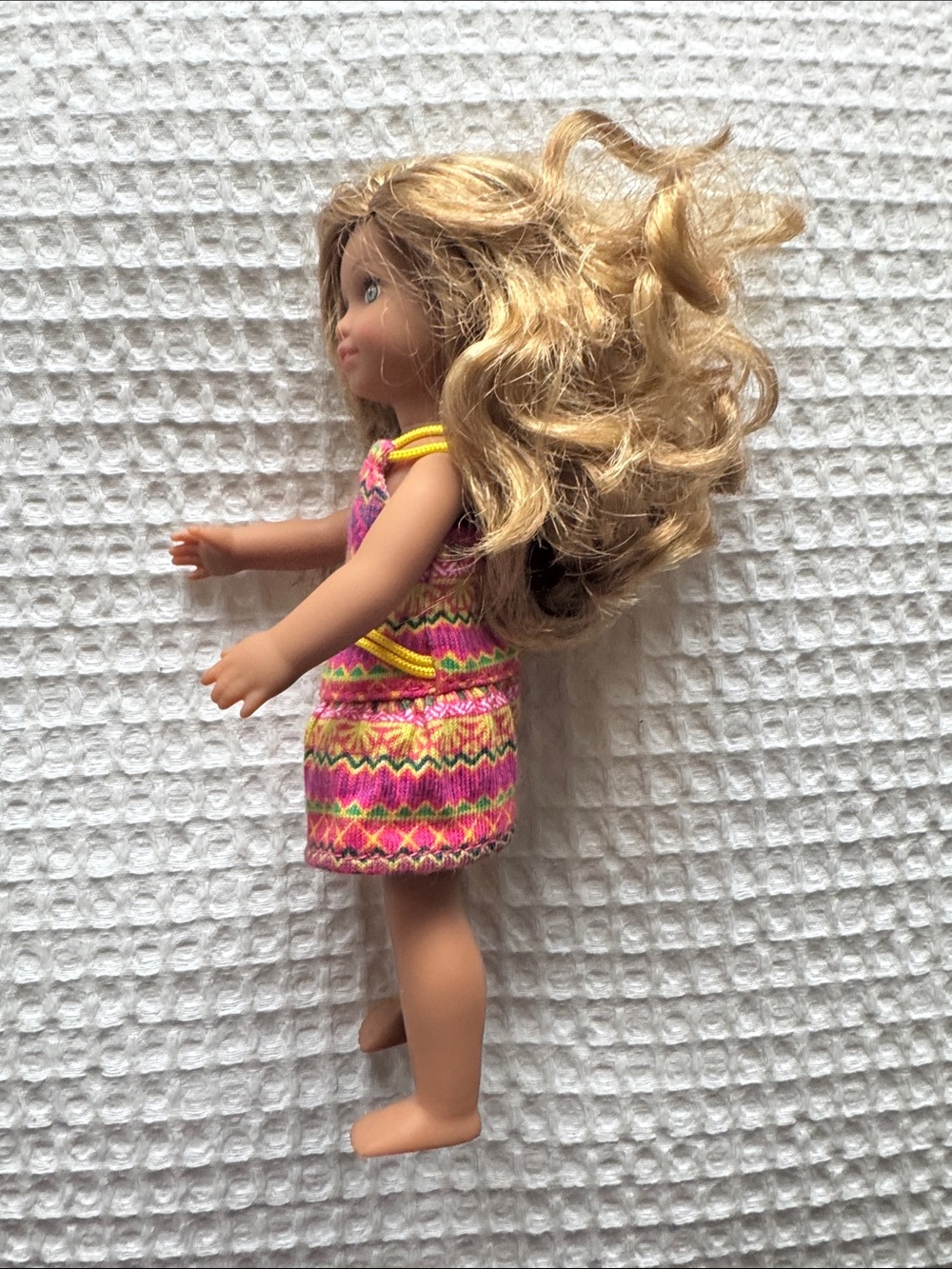 American Girl Mini Doll Lea Clark 6” GOTY 2016 Tropical Dress - Picture 4 of 6